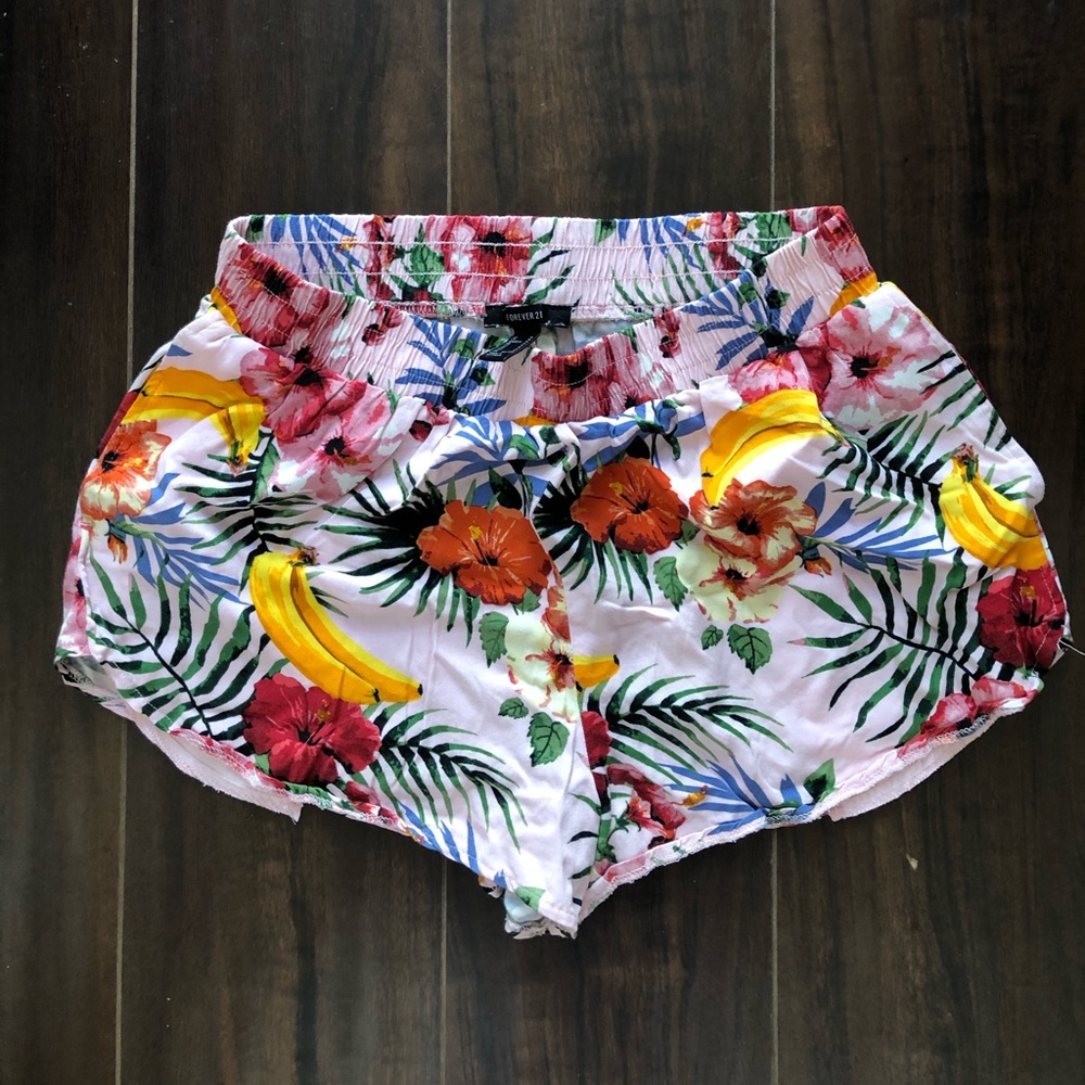 Forever 21 Tropical shorts